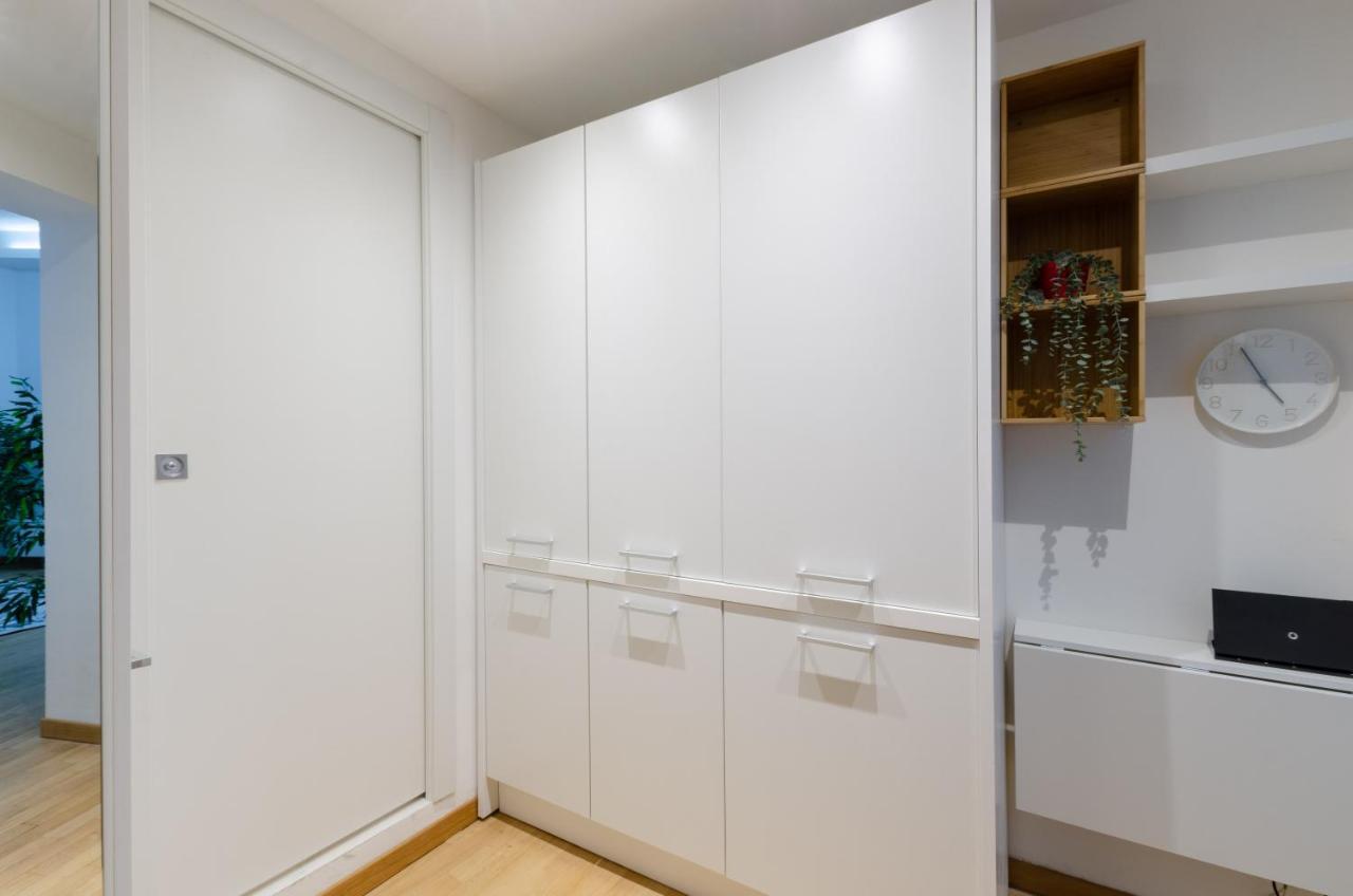 Design Apartment - Spadolini, Campus Bocconi Милано Екстериор снимка