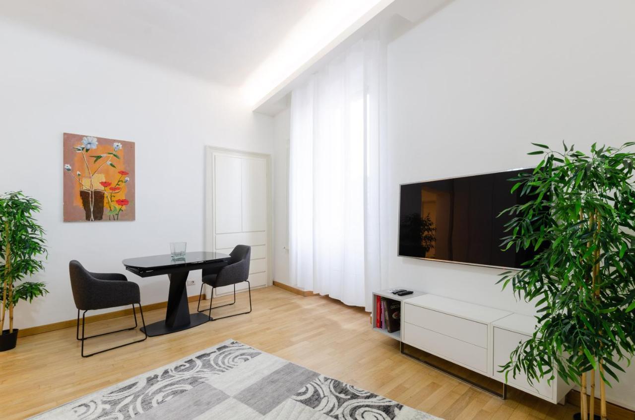 Design Apartment - Spadolini, Campus Bocconi Милано Екстериор снимка